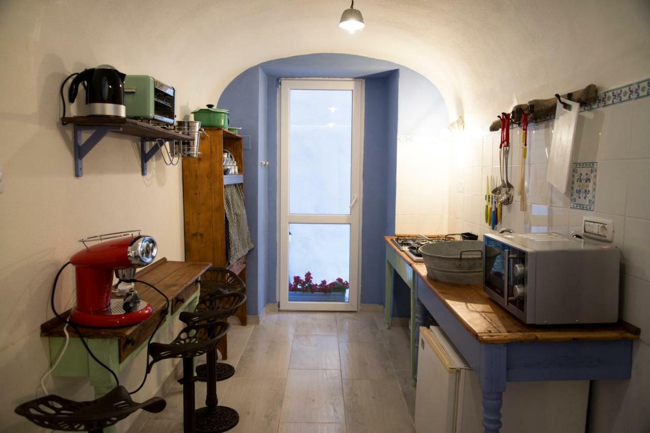 A Mi Manera Hotell Sassari Exteriör bild